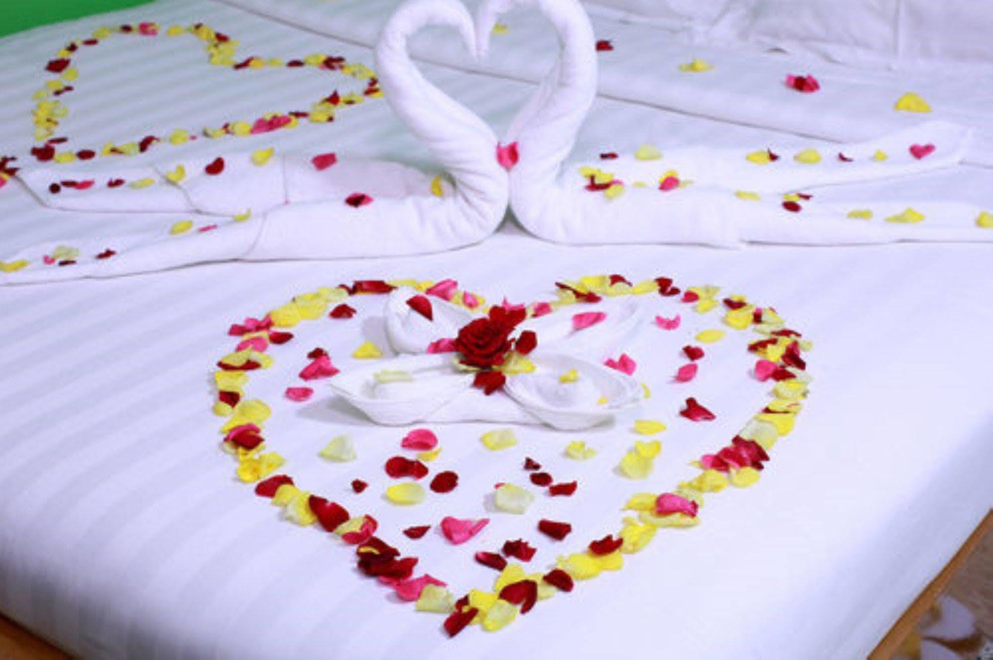 Hotel Venus Mandalay Ngoại thất bức ảnh